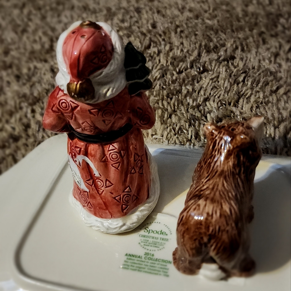VTG Christmas Fitz and Floyd Russian Santa and Bear Salt Pepper Shaker Set 1990 - Picture 3 of 8